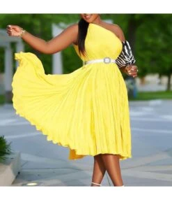 Fashion Slant Shoulder Solid Color Pressure Pleat Big Hem Dress Wholesale Dresses N5923080800078